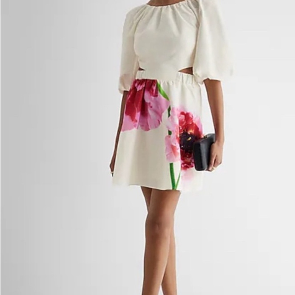 Puff sleeved, Cut out Dress with Bold Floral Design